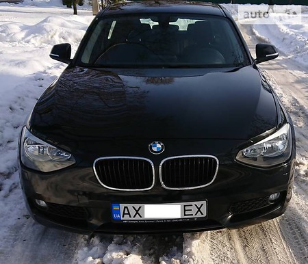 BMW 116 2012  випуску Харків з двигуном 1.6 л бензин хэтчбек автомат за 14400 долл. 