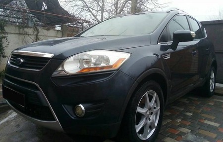 Ford Kuga 2010  випуску Миколаїв з двигуном 0 л дизель позашляховик механіка за 12400 долл. 