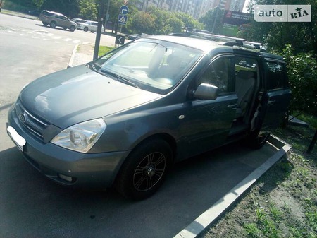 KIA Carnival 2008  випуску Київ з двигуном 2 л дизель мінівен автомат за 7000 долл. 