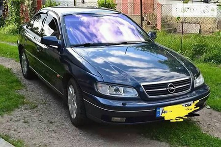 Opel Omega 1995  випуску Житомир з двигуном 2.5 л дизель седан механіка за 4387 долл. 