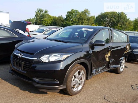 Honda HR-V 2017  випуску Харків з двигуном 1.8 л бензин позашляховик автомат за 6500 долл. 