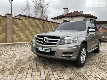 Mercedes-Benz GLK 280 2008  випуску Харків з двигуном 3 л газ позашляховик автомат за 18500 долл. 