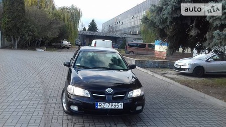 Nissan Almera 2000  випуску Івано-Франківськ з двигуном 1.8 л газ хэтчбек автомат за 1850 долл. 