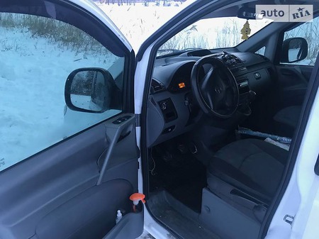 Mercedes-Benz Vito 2005  випуску Харків з двигуном 2.2 л дизель мінівен механіка за 8000 долл. 