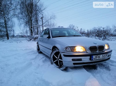 BMW 330 2001  випуску Чернігів з двигуном 0 л дизель седан механіка за 2000 долл. 