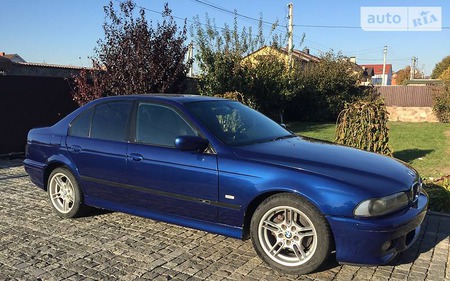 BMW 540 2002  випуску Київ з двигуном 4.4 л газ седан автомат за 8000 долл. 