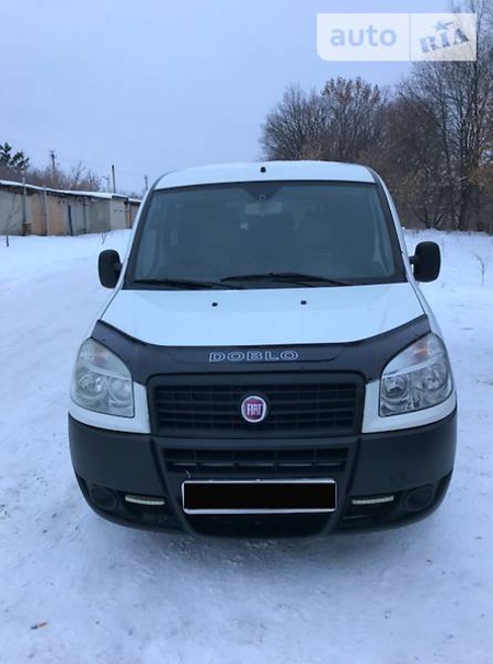 Fiat Doblo 2007  випуску Черкаси з двигуном 1.3 л дизель мінівен механіка за 6100 долл. 