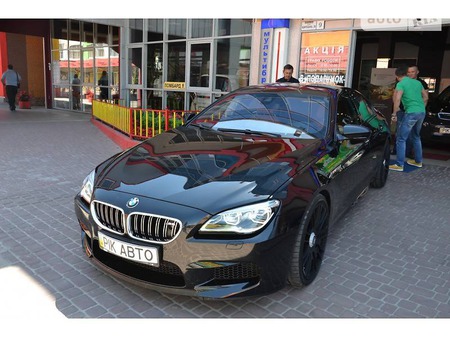 BMW M6 2015  випуску Львів з двигуном 4.4 л бензин  автомат за 135800 долл. 