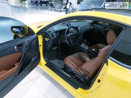 Hyundai Genesis Coupe 2011  випуску Київ з двигуном 2 л  купе автомат за 12900 долл. 