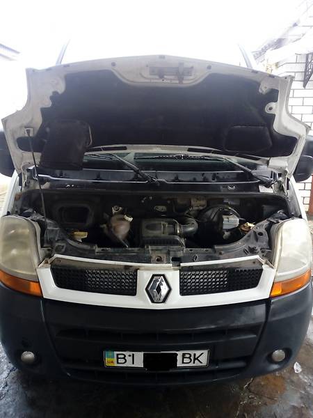 Renault Master 2005  випуску Полтава з двигуном 0 л  мінівен механіка за 5900 долл. 