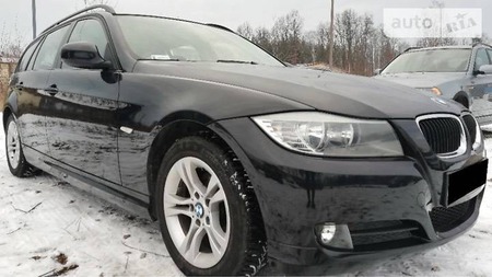 BMW 316 2010  випуску Львів з двигуном 1.6 л бензин універсал механіка за 9999 долл. 