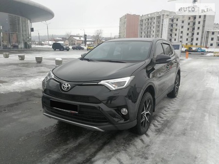 Toyota RAV 4 2016  випуску Харків з двигуном 0 л дизель позашляховик автомат за 29900 долл. 