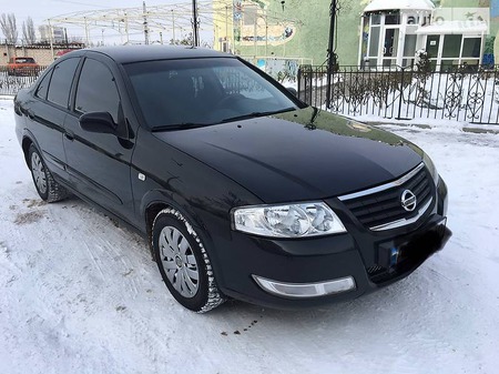 Nissan Almera Classic 2011  випуску Херсон з двигуном 1.6 л газ седан автомат за 7700 долл. 