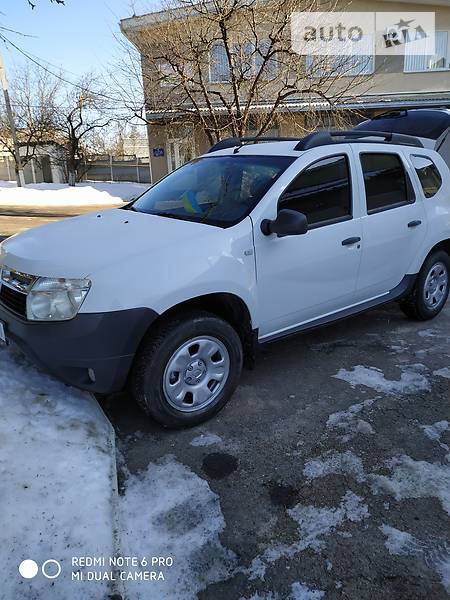 Renault Duster 2014  випуску Житомир з двигуном 0 л дизель позашляховик механіка за 9650 долл. 