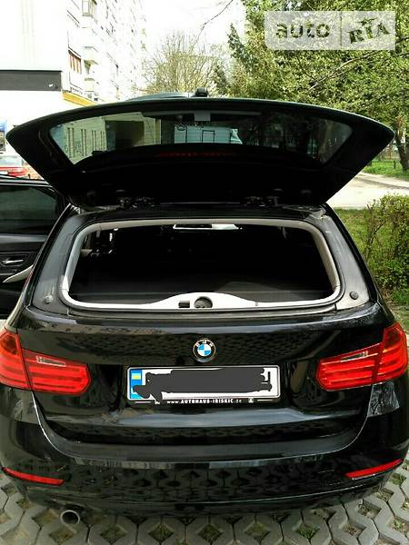 BMW 318 2013  випуску Тернопіль з двигуном 2 л дизель універсал механіка за 18928 долл. 
