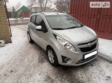 Chevrolet Spark 2012  випуску Донецьк з двигуном 1 л бензин хэтчбек автомат за 5900 долл. 
