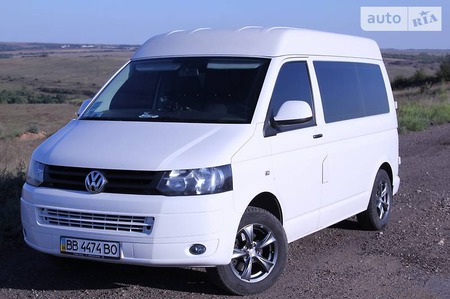 Volkswagen Transporter 2011  випуску Луганськ з двигуном 2 л дизель мінівен механіка за 13000 долл. 