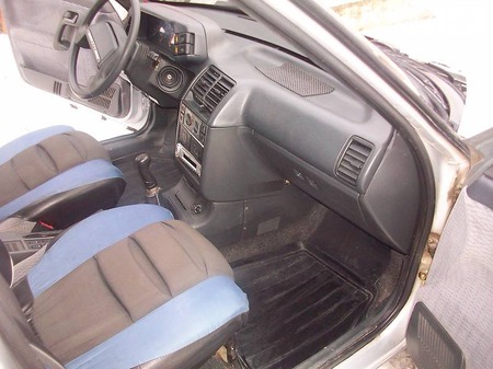 Lada 2110 2004  выпуска Хмельницкий с двигателем 0 л бензин седан механика за 2750 долл. 
