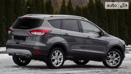 Ford Kuga 2015  випуску Вінниця з двигуном 0 л дизель позашляховик автомат за 16800 долл. 