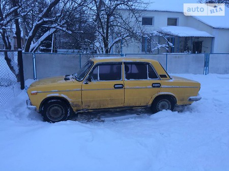 Lada 2103 1983  випуску Донецьк з двигуном 0 л бензин седан механіка за 900 долл. 