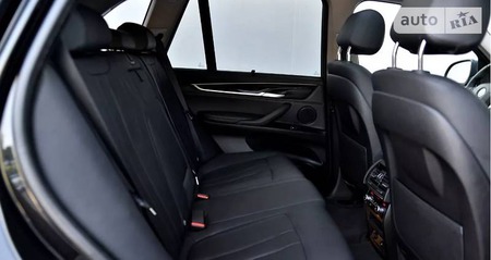 BMW X5 2015  выпуска Киев с двигателем 0 л бензин внедорожник автомат за 31500 долл. 