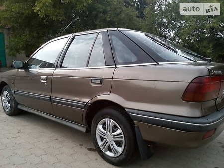 Mitsubishi Lancer 1992  випуску Львів з двигуном 1.5 л бензин ліфтбек механіка за 1700 долл. 