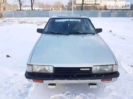 Mazda 626 1985  випуску Одеса з двигуном 2 л дизель хэтчбек механіка за 1899 долл. 