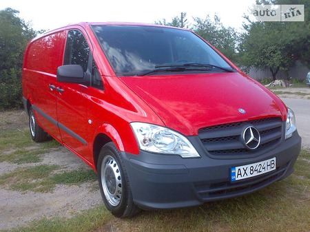 Mercedes-Benz Vito 2013  випуску Харків з двигуном 0 л дизель мінівен механіка за 11700 долл. 