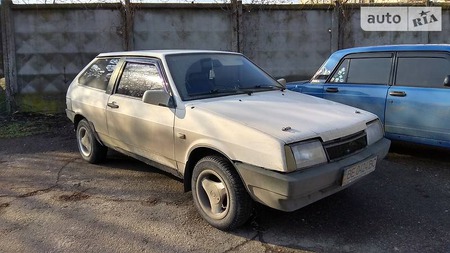 Lada 2108 1992  выпуска Николаев с двигателем 0 л газ хэтчбек механика за 1900 долл. 