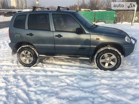 Chevrolet Niva 2008  випуску Київ з двигуном 0 л газ позашляховик механіка за 6500 долл. 