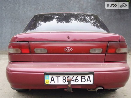 KIA Sephia 1996  випуску Івано-Франківськ з двигуном 1.6 л бензин седан механіка за 3000 долл. 