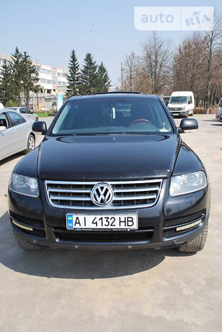 Volkswagen Touareg 2006  випуску Київ з двигуном 3.6 л газ позашляховик автомат за 12900 долл. 