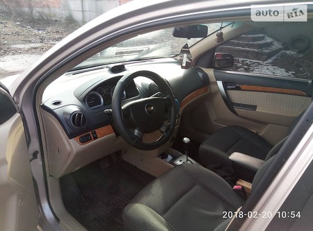 Chevrolet Aveo 2008  випуску Дніпро з двигуном 1.6 л газ седан автомат за 5900 долл. 