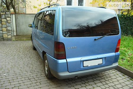 Mercedes-Benz Vito 1997  випуску Івано-Франківськ з двигуном 2.3 л газ мінівен механіка за 5800 долл. 