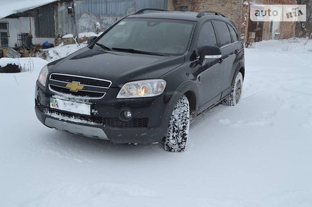 Chevrolet Captiva 2009  випуску Івано-Франківськ з двигуном 0 л дизель позашляховик автомат за 9250 долл. 