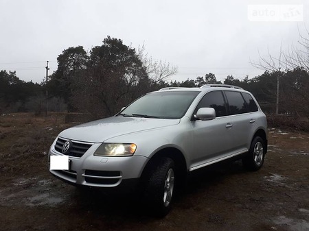 Volkswagen Touareg 2006  випуску Миколаїв з двигуном 2.5 л дизель позашляховик автомат за 11300 долл. 