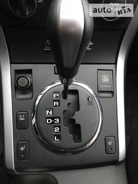 Suzuki Grand Vitara 2009  випуску Київ з двигуном 2.4 л газ позашляховик автомат за 10650 долл. 