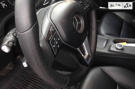 Mercedes-Benz B 180 2014  випуску Дніпро з двигуном 0 л дизель седан автомат за 15850 долл. 