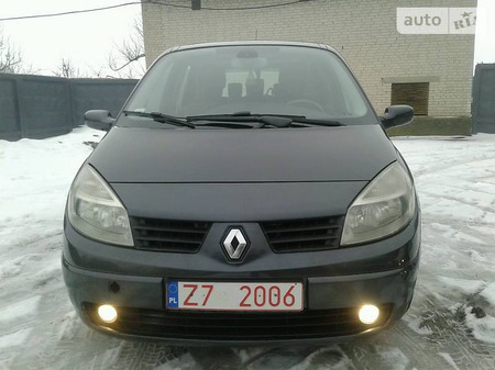 Renault Scenic 2005  выпуска Луцк с двигателем 1.9 л дизель минивэн механика за 5400 долл. 