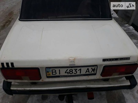 Lada 2105 1987  випуску Кропивницький з двигуном 1.5 л газ седан механіка за 900 долл. 