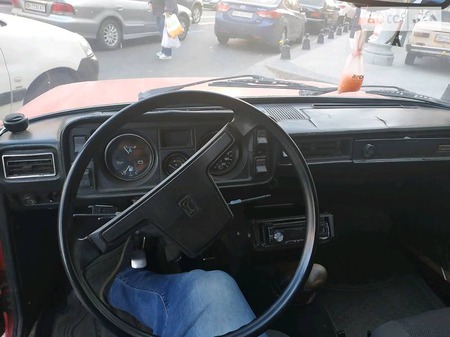 Lada 2105 1985  випуску Одеса з двигуном 1.3 л газ седан механіка за 1200 долл. 
