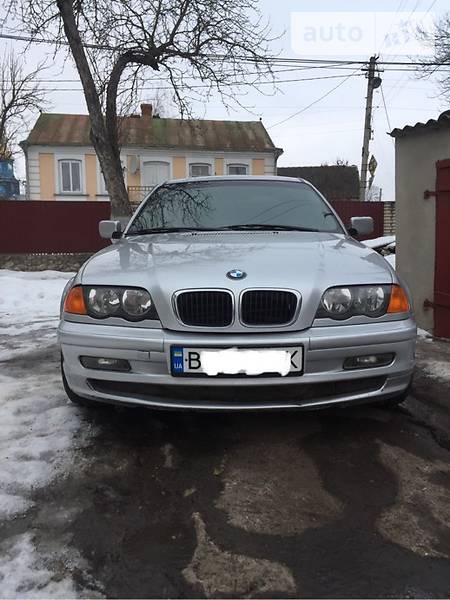 BMW 318 2000  випуску Тернопіль з двигуном 1.9 л бензин седан механіка за 5250 долл. 