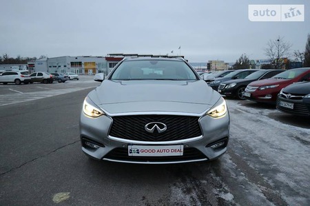 Infiniti QX30 2016  випуску Харків з двигуном 2 л бензин хэтчбек автомат за 26900 долл. 