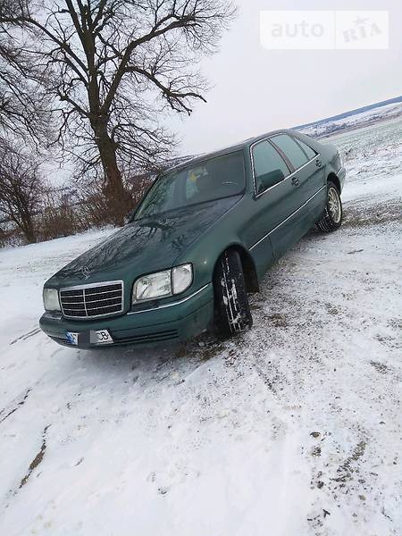 Mercedes-Benz S 280 1994  випуску Івано-Франківськ з двигуном 2.8 л бензин седан механіка за 4250 долл. 