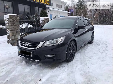 Honda Accord 2013  випуску Суми з двигуном 2.4 л бензин седан механіка за 13800 долл. 