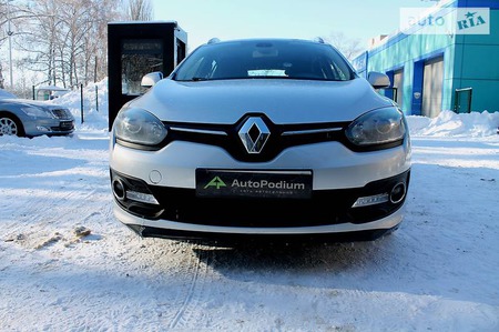 Renault Megane 2015  выпуска Полтава с двигателем 0 л дизель универсал механика за 10800 долл. 