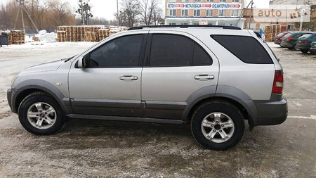 KIA Sorento 2003  випуску Чернівці з двигуном 0 л дизель позашляховик автомат за 4777 долл. 