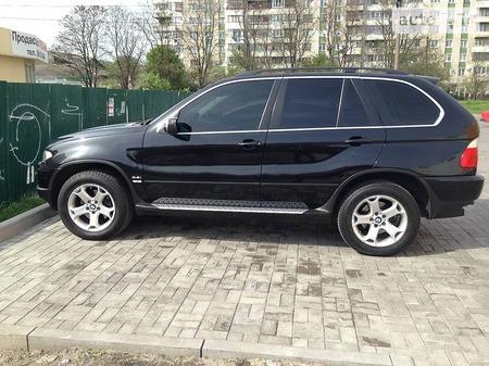 BMW X5 2006  випуску Львів з двигуном 4.4 л газ позашляховик автомат за 12900 долл. 