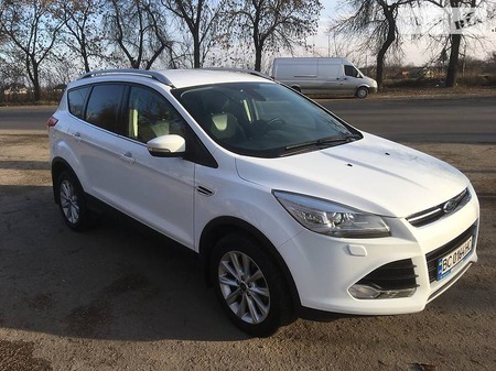 Ford Kuga 2015  випуску Львів з двигуном 2 л дизель позашляховик автомат за 21000 долл. 