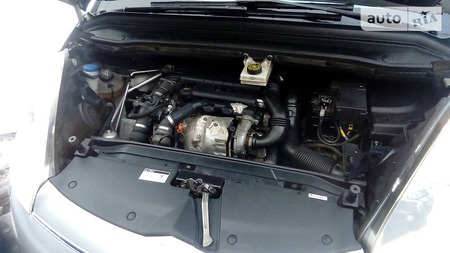 Citroen C4 Picasso 2010  выпуска Львов с двигателем 0 л дизель хэтчбек автомат за 7640 долл. 